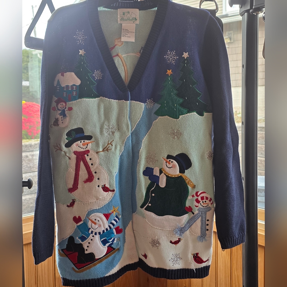 Women's Quaker Factory Winter theme sweater